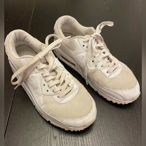 Lightly used white Nike Air Max 90’s | womens size 8